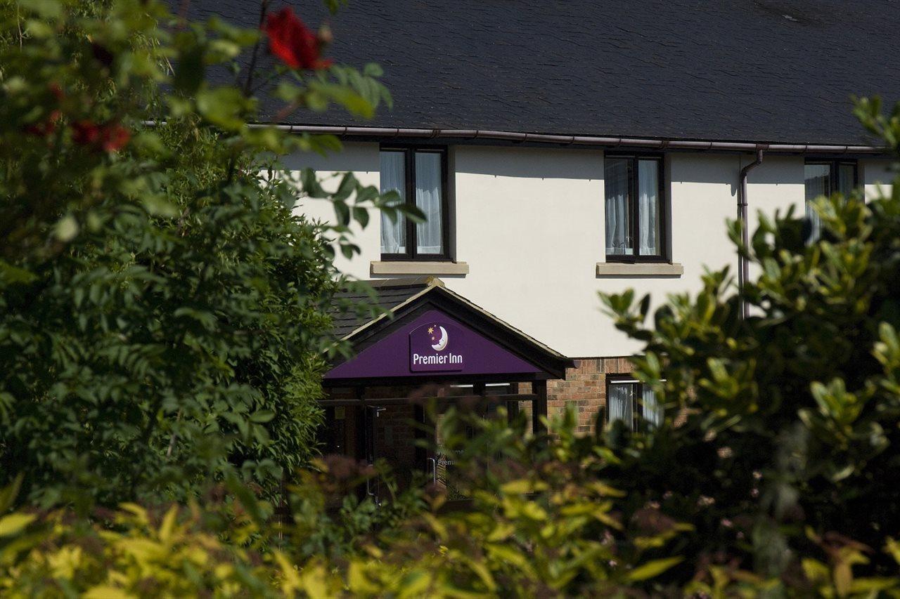 Premier Inn Premier Inn Silverstone Syresham エクステリア 写真