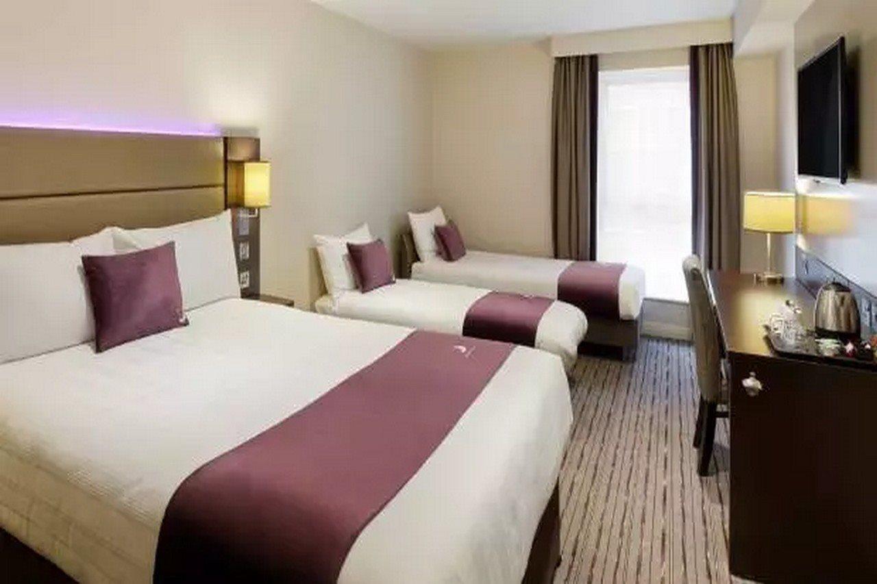 Premier Inn Premier Inn Silverstone Syresham エクステリア 写真