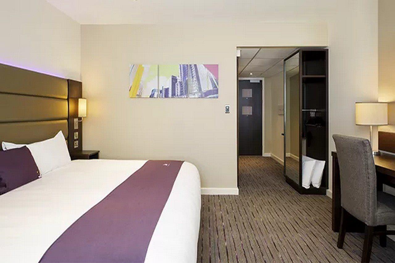 Premier Inn Premier Inn Silverstone Syresham エクステリア 写真