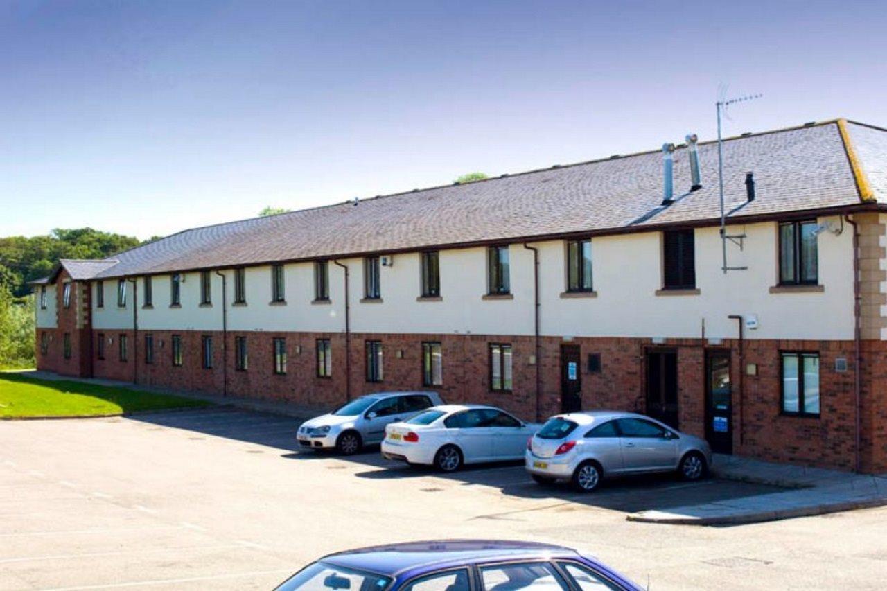 Premier Inn Premier Inn Silverstone Syresham エクステリア 写真